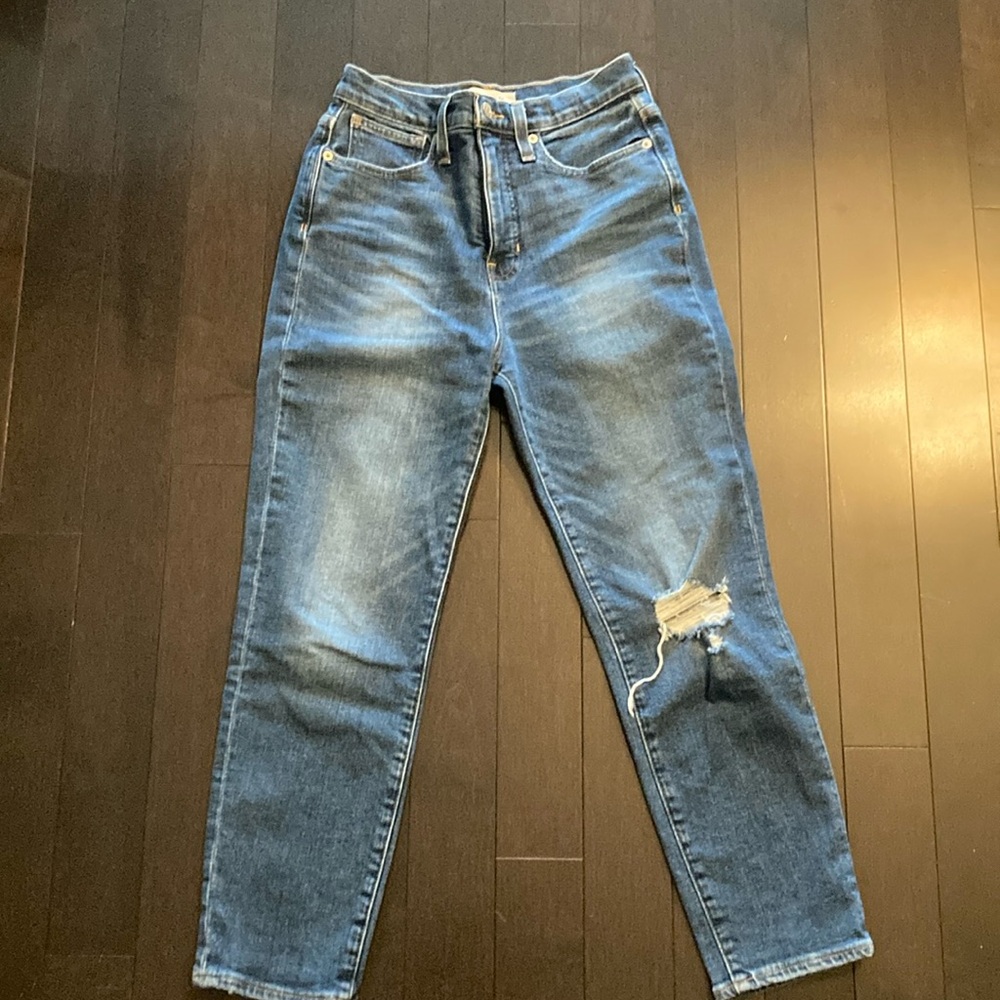 Madewell the Mom jean size 24